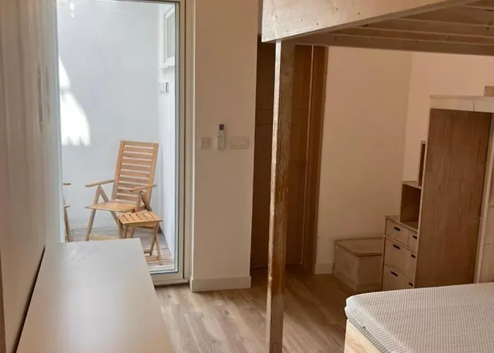 A 2 Pas De La 팔라바 레 플로